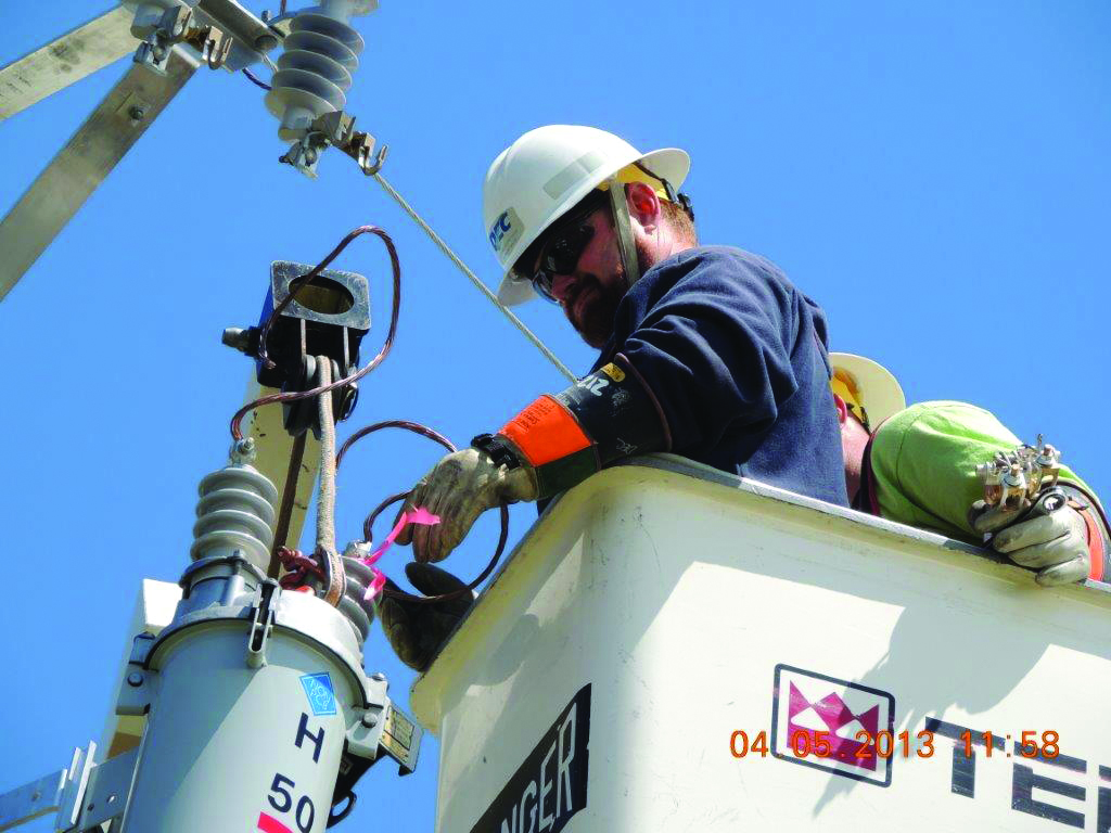 Lineman at Work